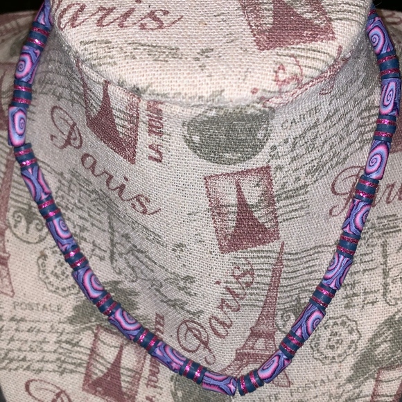 Purple Pink tie dye necklace - Picture 2 of 4